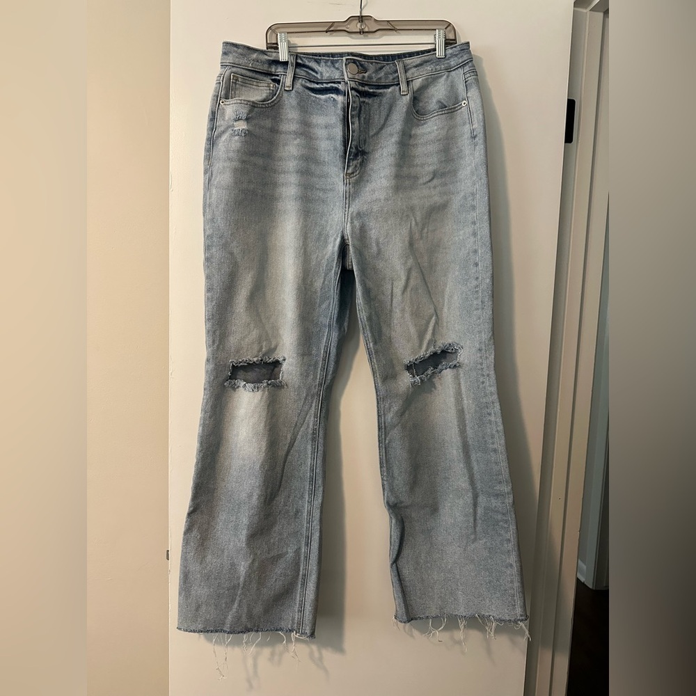 Size 14 Arula Distressed Light Blue Women's Jeans
